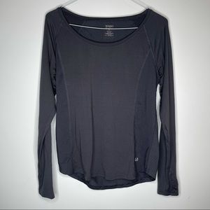 VOGO Athletica long sleeve top